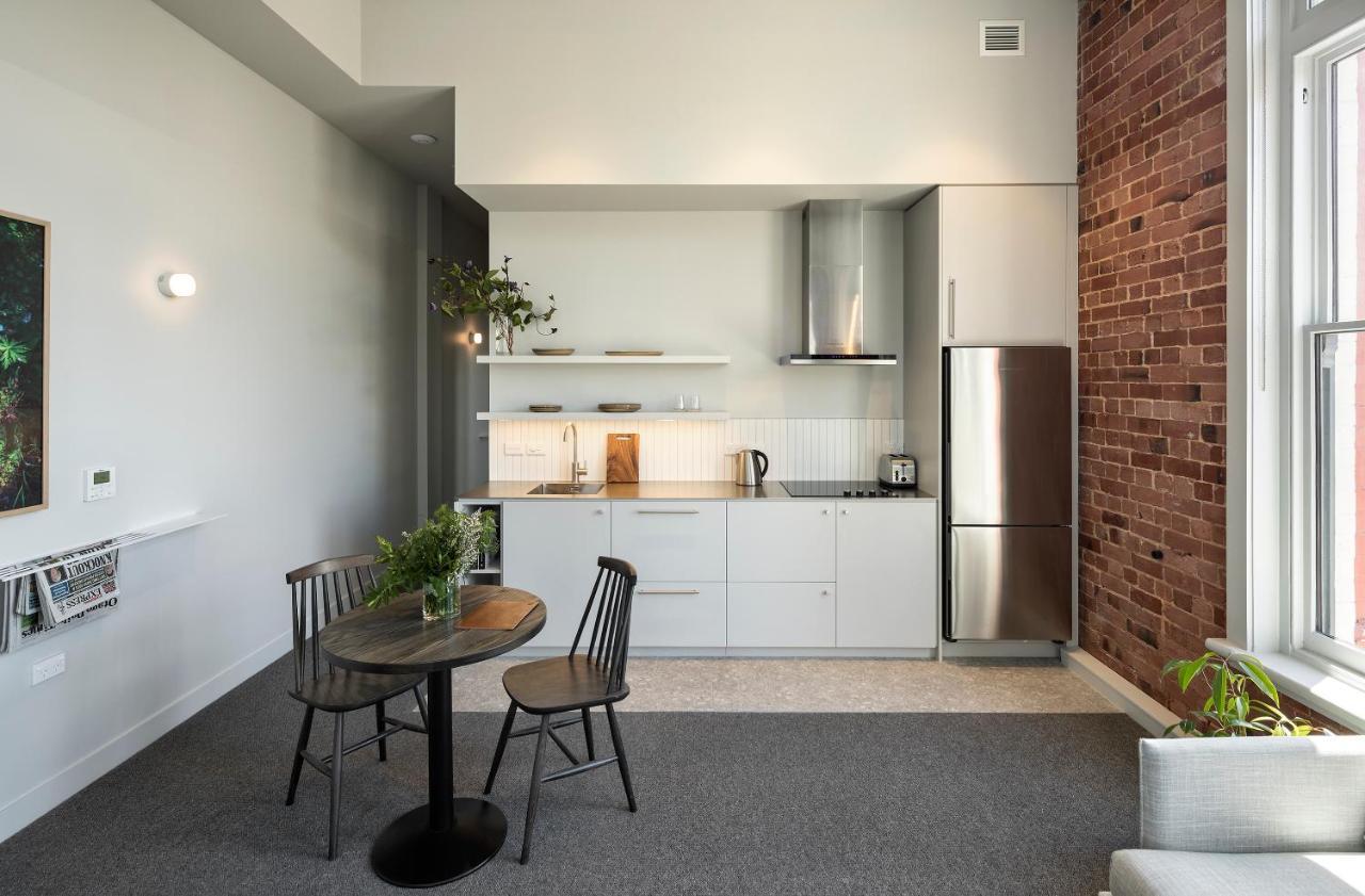 Hotel The Chamberson Dunedin Exteriér fotografie A kitchen in a student apartment at the University of Melbourne