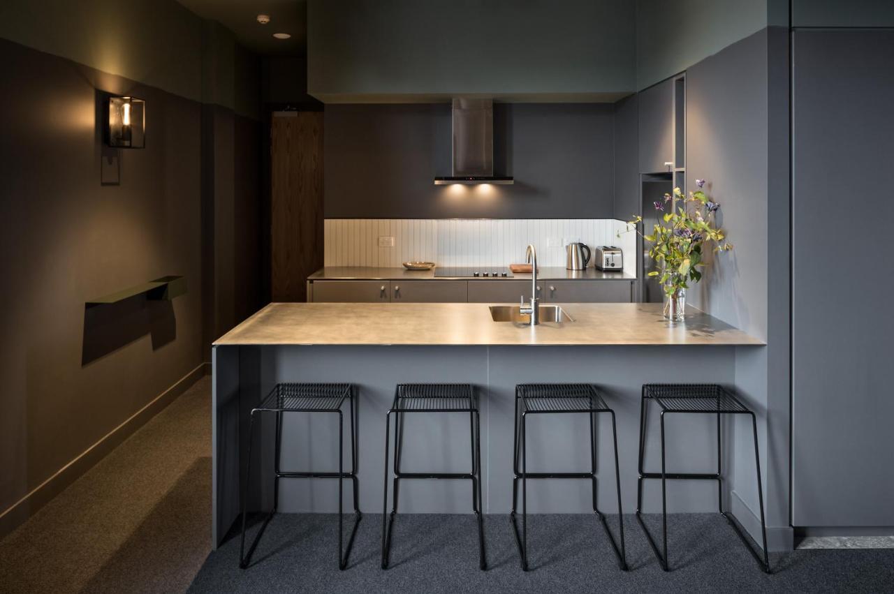 Hotel The Chamberson Dunedin Exteriér fotografie A kitchen in a student apartment at the University of Sheffield